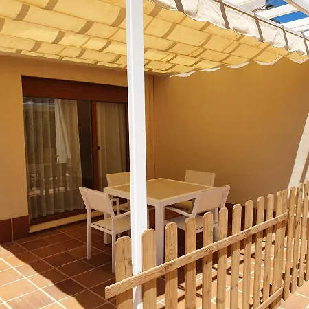 Apartment En Urbanizacion El Retiro Iii