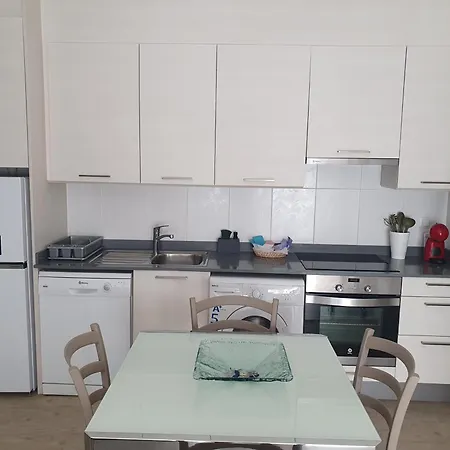 En Urbanizacion El Retiro Iii *